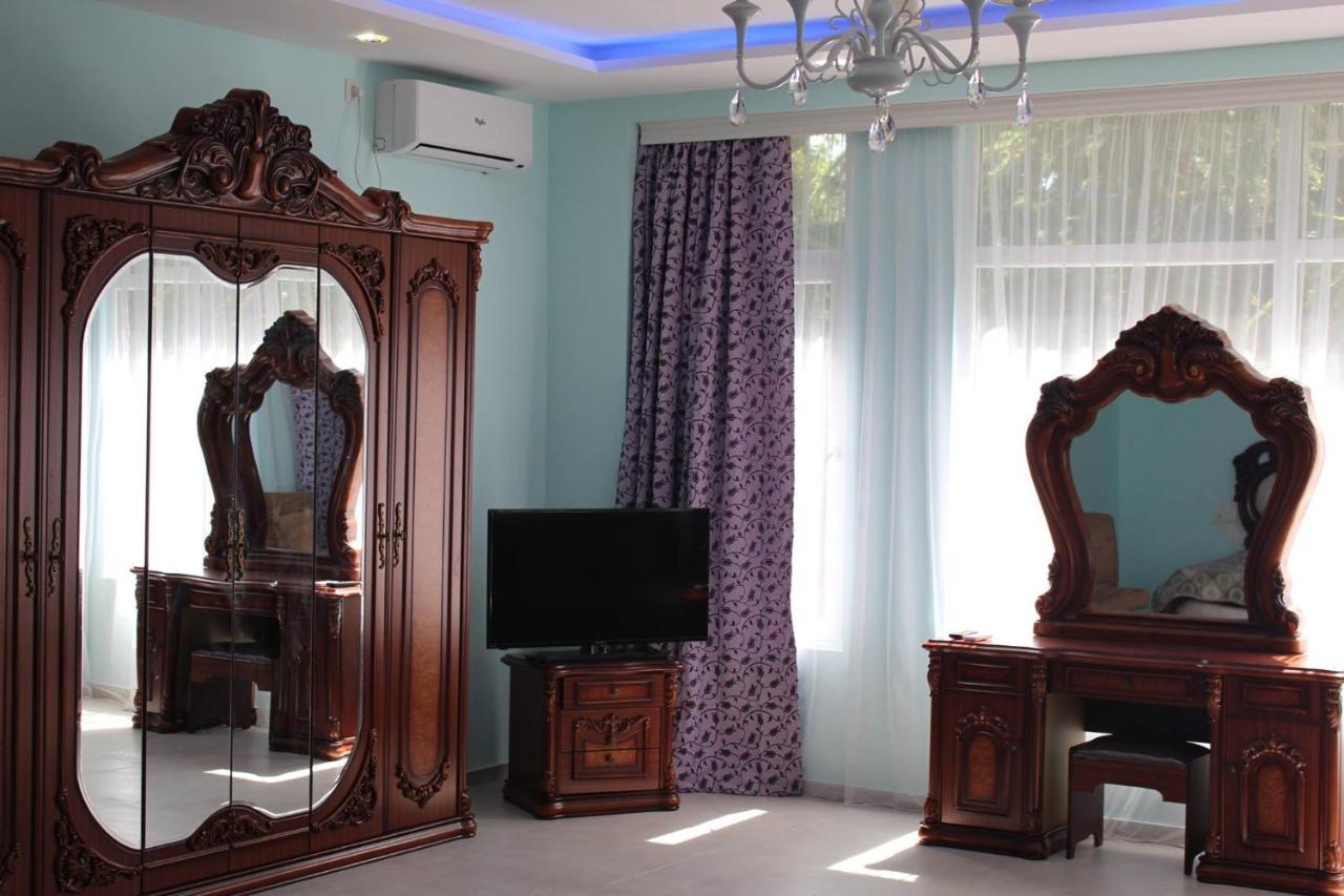 Hotel Nine Brothers Makhinjauri Bagian luar foto