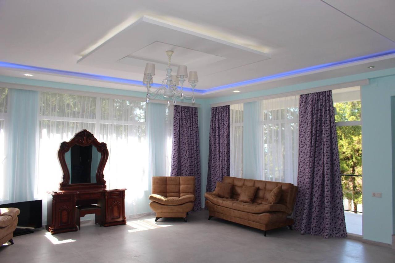 Hotel Nine Brothers Makhinjauri Bagian luar foto