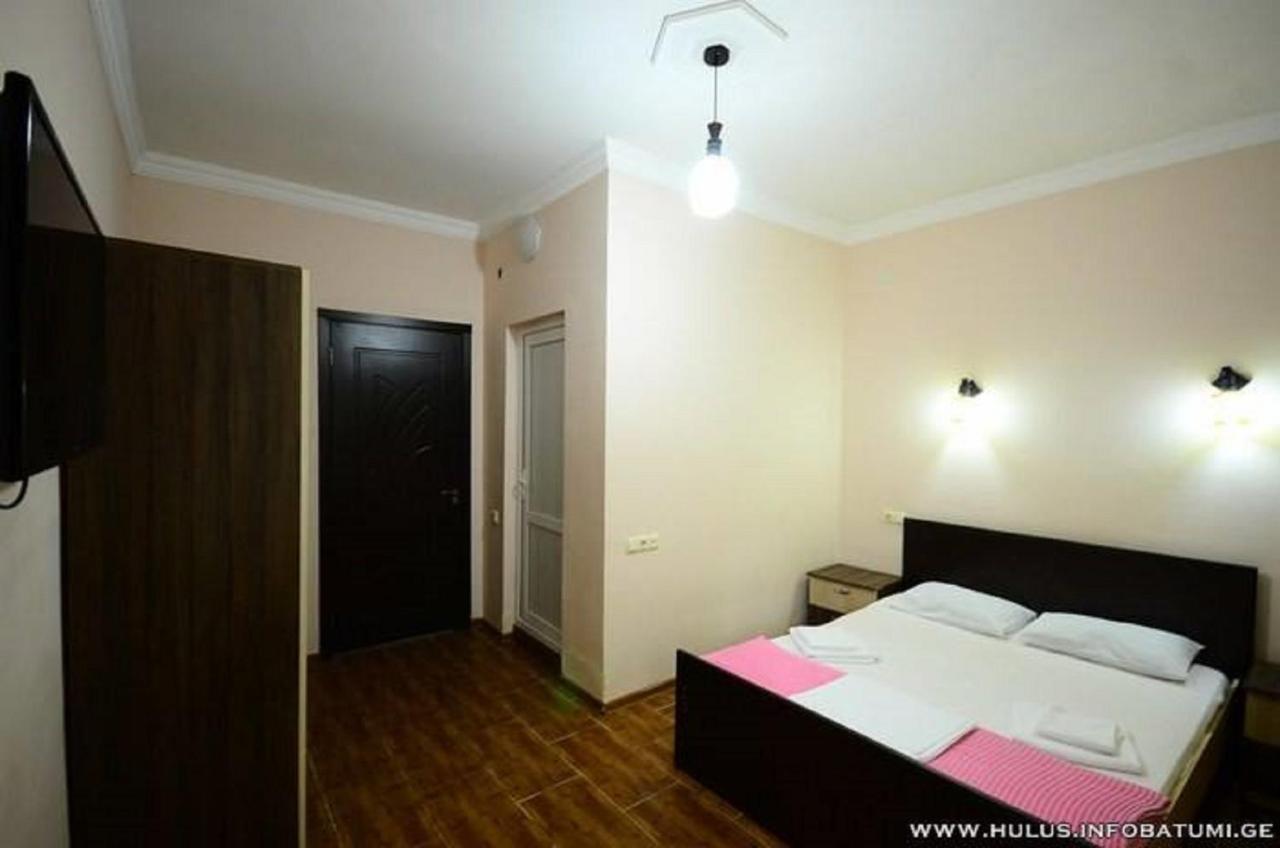 Hotel Nine Brothers Makhinjauri Bagian luar foto