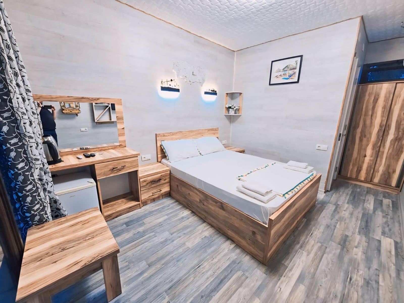 Hotel Nine Brothers Makhinjauri Bagian luar foto