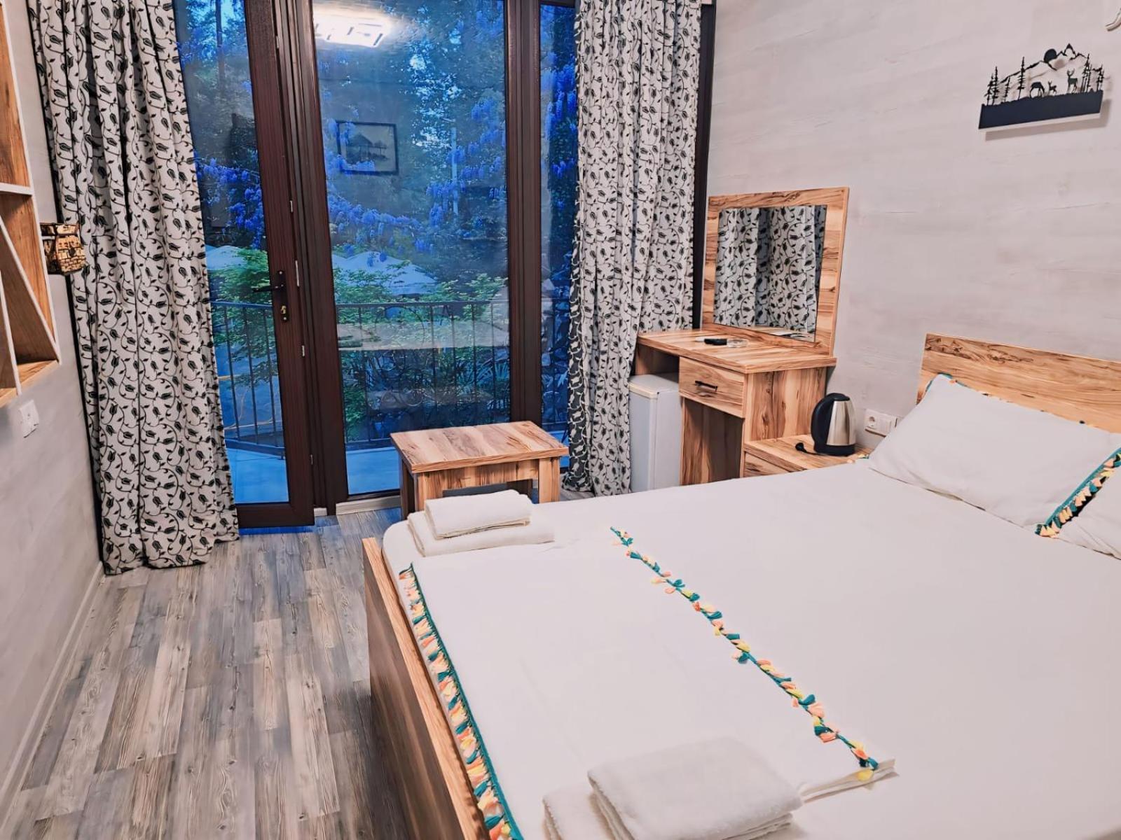 Hotel Nine Brothers Makhinjauri Bagian luar foto
