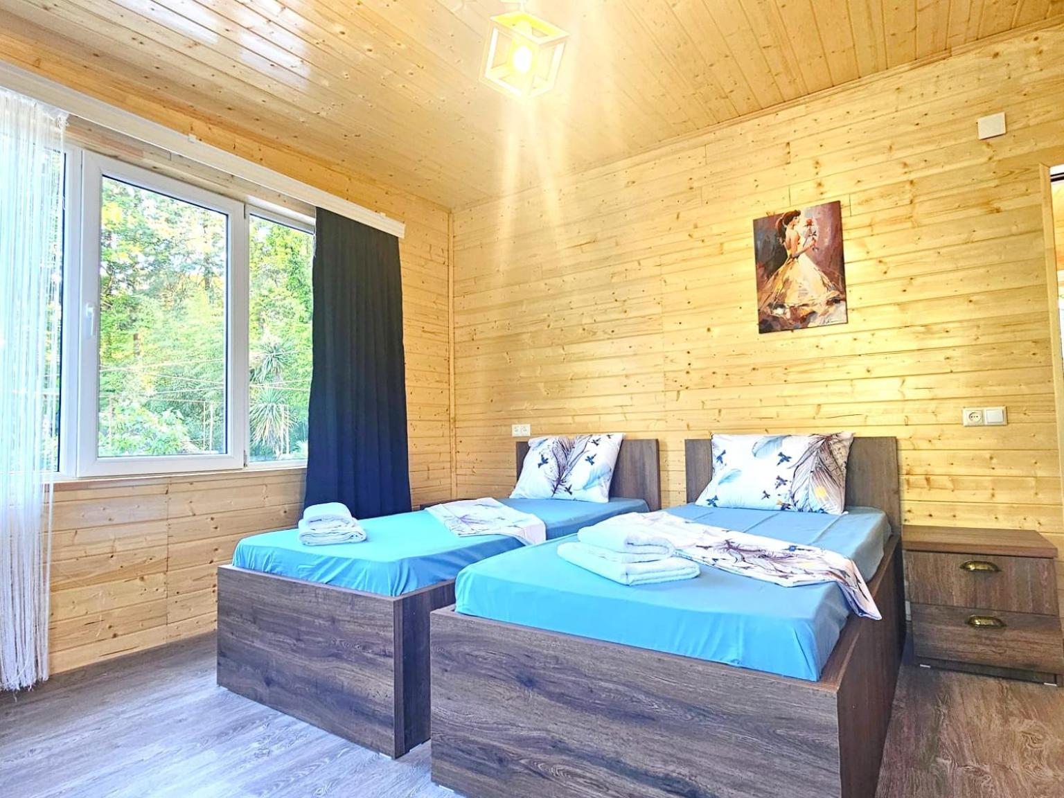 Hotel Nine Brothers Makhinjauri Bagian luar foto